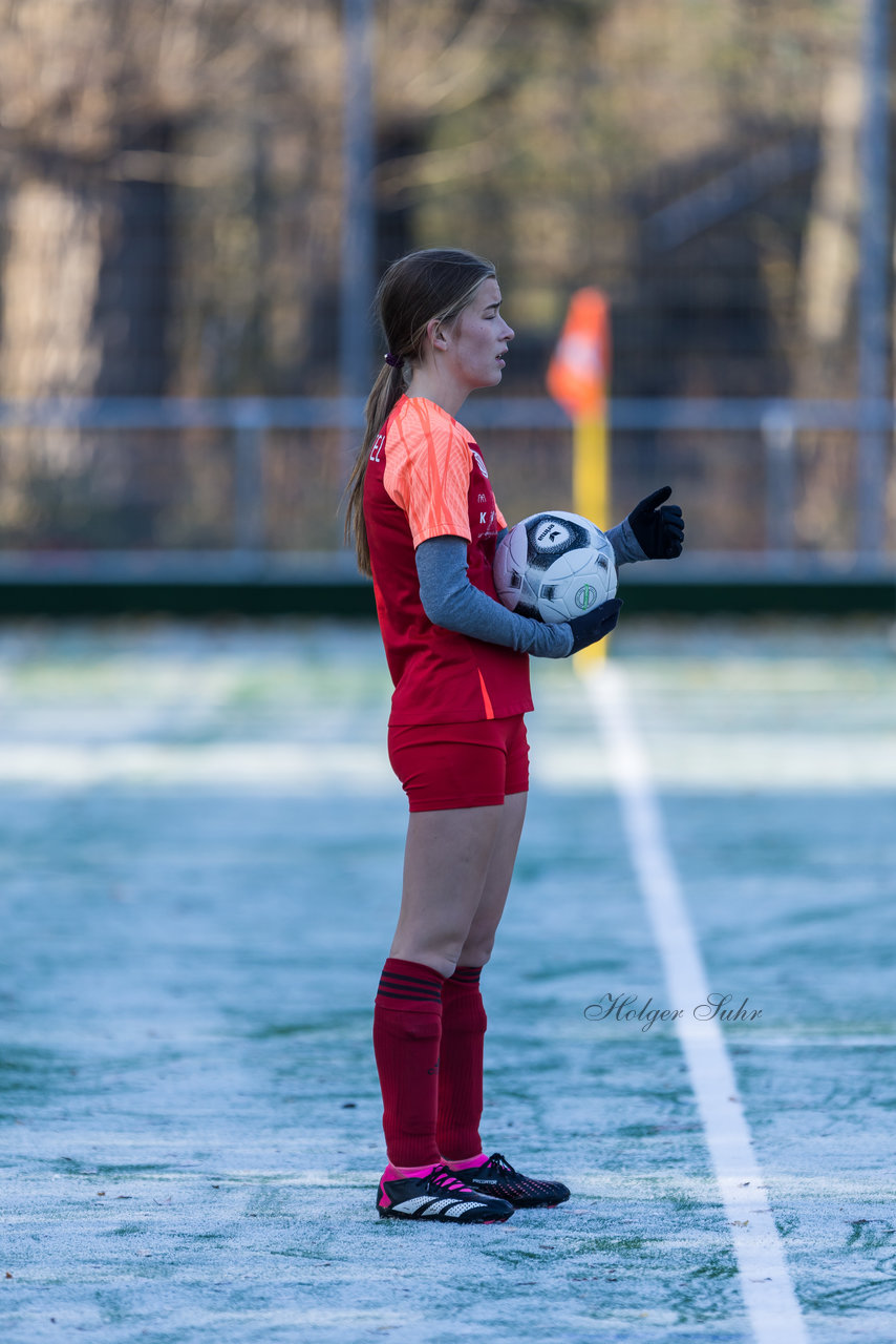 Bild 376 - wBJ VfL Pinneberg2 - Eimsbuttler TV 3 : Ergebnis: 5:0